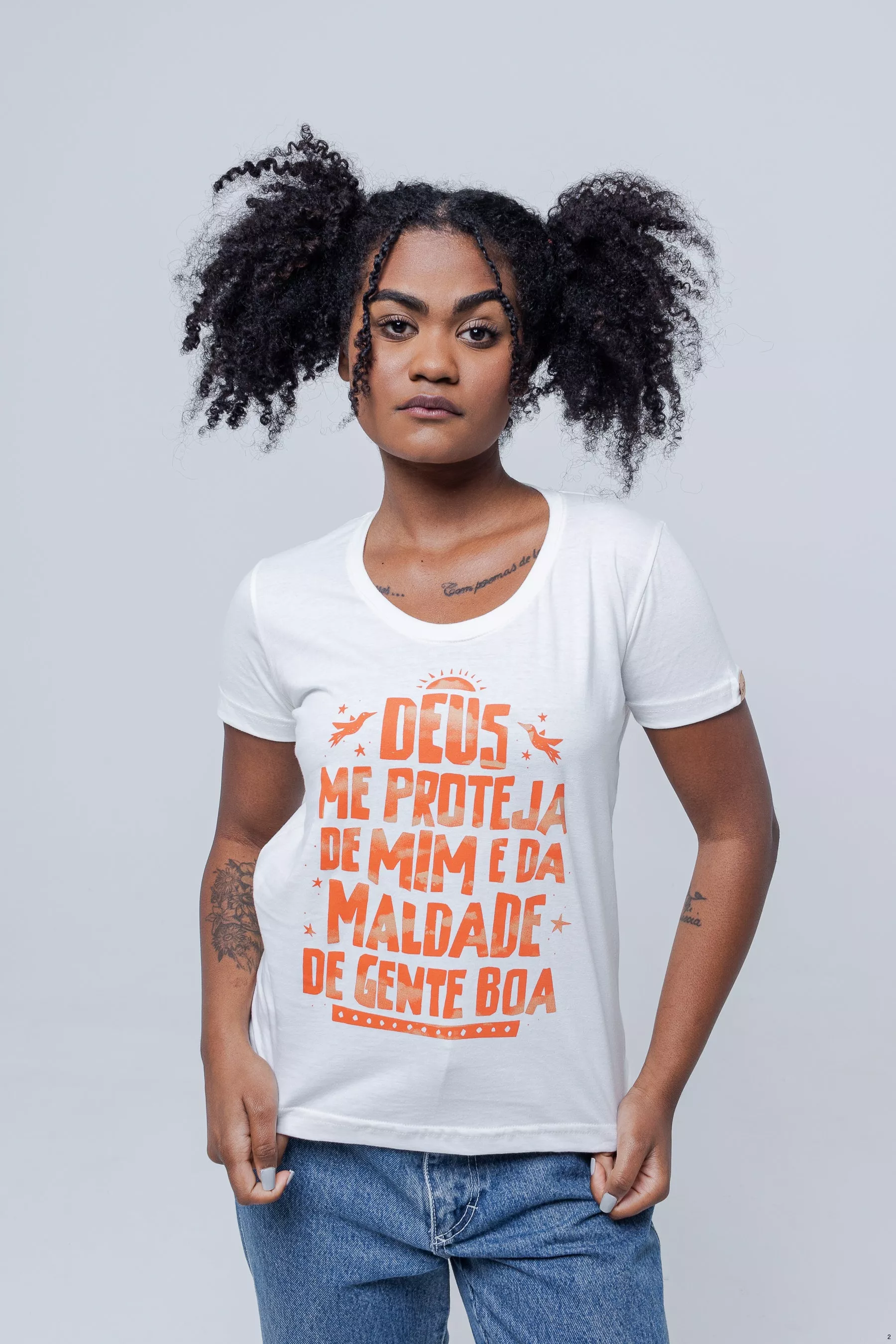 Camiseta Deus Me Proteja - Camisetas Mpb - Chico Rei