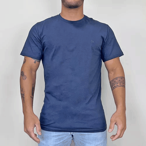Camiseta Bsica Slim Fit Essencial Gola Redonda Ogochi